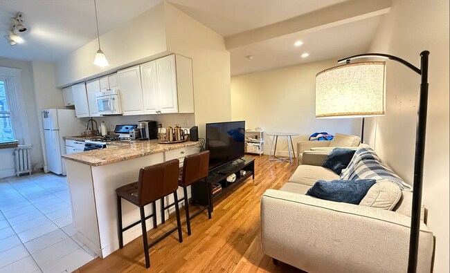 Photo - 1868 Commonwealth Ave Unit 5Q