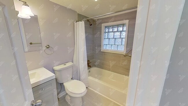 Photo - 155 Richmond St