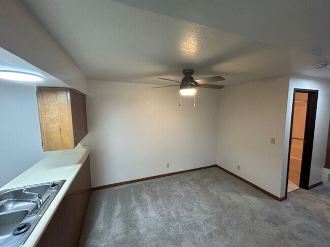 Photo - 1 bedroom, 1 bath with upgraded LED Lighting! Unit 26