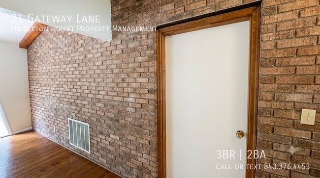 Photo - 21 Gateway Ln