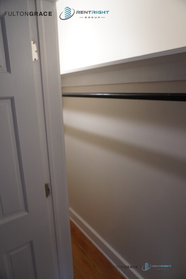 Photo - 1712 W Albion Ave Unit 1718-GARDEN