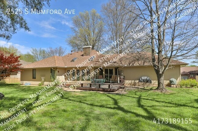 Photo - 2525 S Mumford Ave