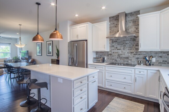 Photo - 3826 Sky Haven Dr