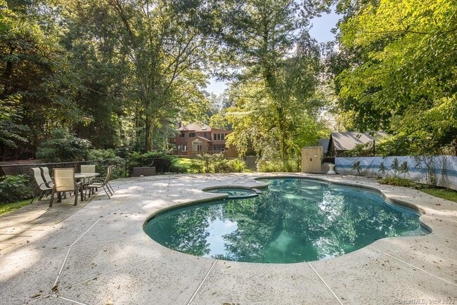 Photo - 585 Webbs Hill Rd