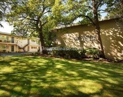 Building Photo - 2 bed 1 bath apartment downtown Eugene Unit #03