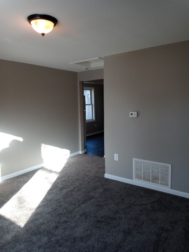 Photo - 1336 S 63rd St Unit 1338 Upper
