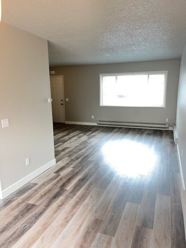 Photo - 3437 Redwood Ave