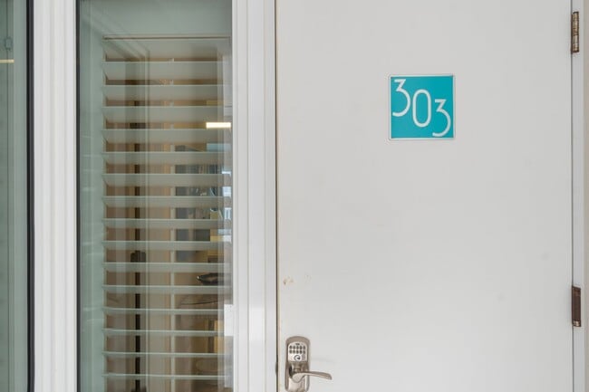 Photo - 3443 Gulf Shore Blvd N Unit 304