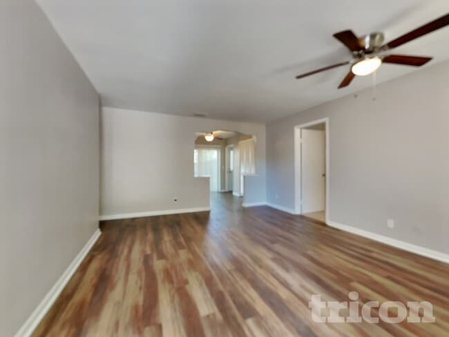 Photo - 702 Falkirk Ave
