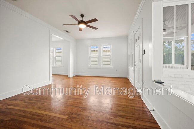 Photo - 600 Blanchard St