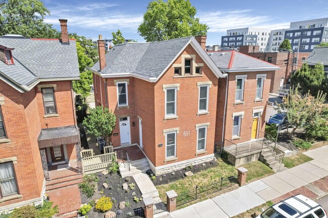42 King Ave