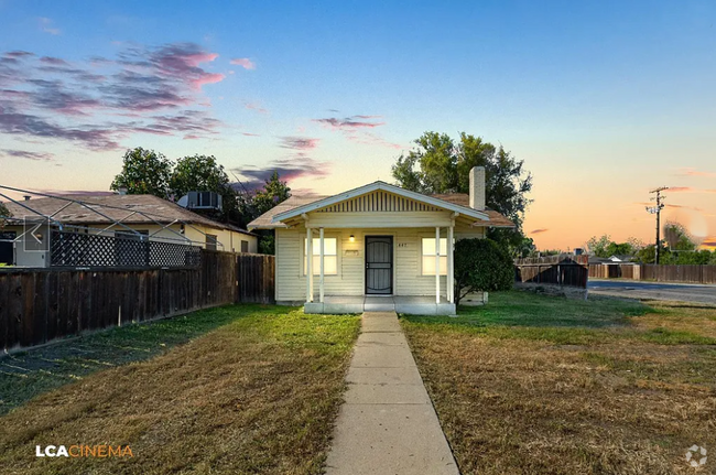 Building Photo - 447 Arvin St Unit 447 Arvin Ave Rental