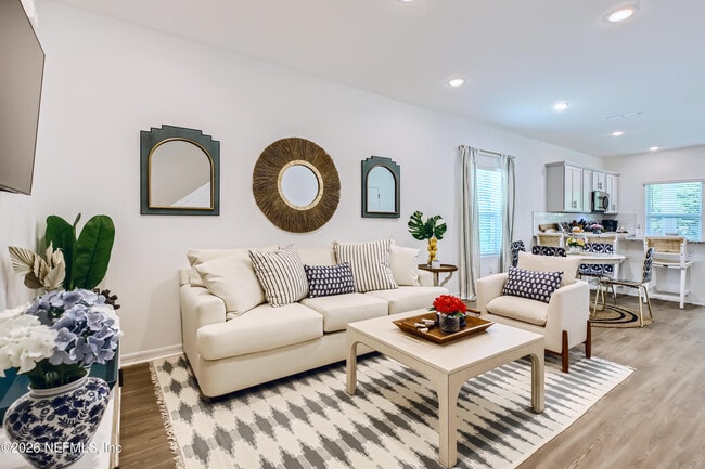 Photo - 72 Pamplona Dr