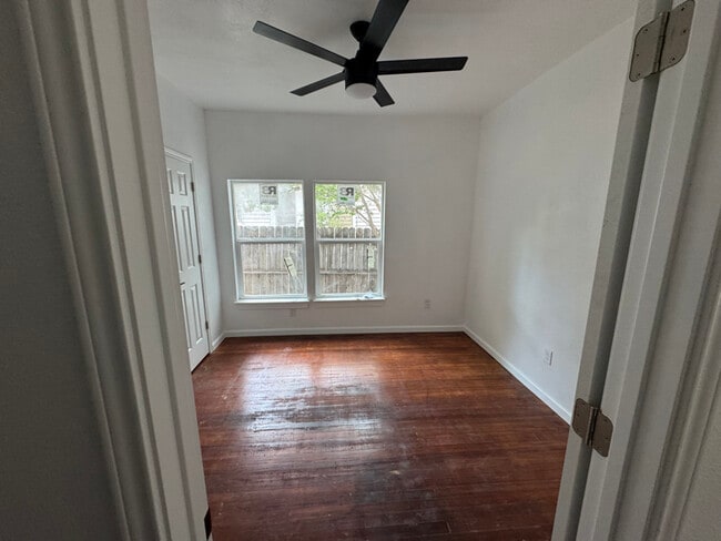 Photo - 1612 Live Oak Ave Unit B