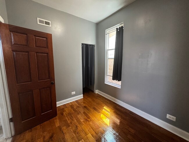 Photo - 2726 W Adams St Unit Apt 2