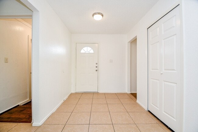 Photo - 7203 Santa Rita Dr