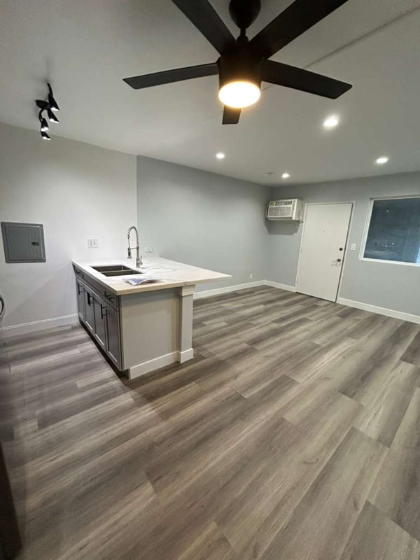 Photo - 4660 Kester Ave Unidad 116