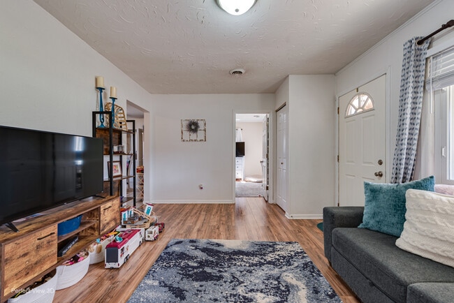 Photo - 11248 193rd St