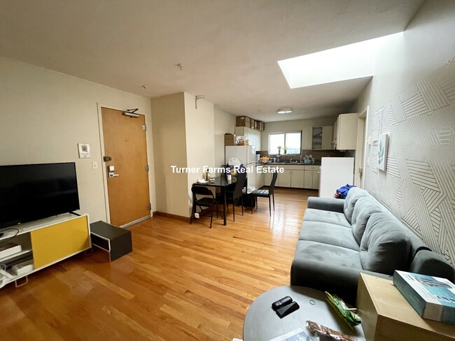 Photo - 1124 Commonwealth Ave Apartments Unit 702