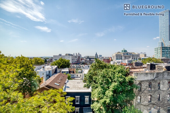 Photo - 348 Baldwin Ave Unit FL6-ID962