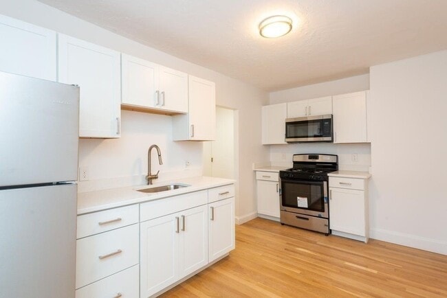 Photo - 112 Adams St Unidad 3L