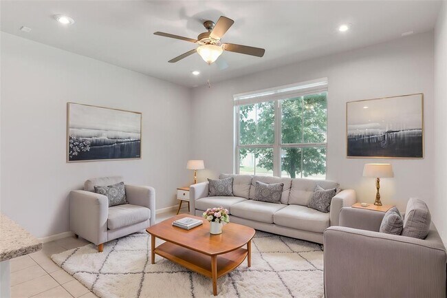 Photo - 2929 Harvester Ln