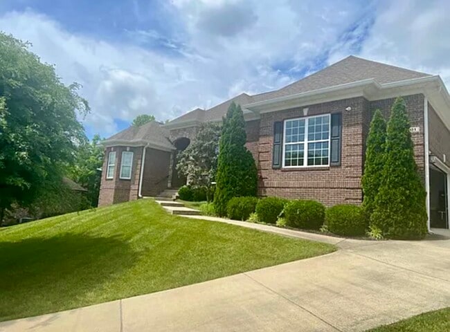 Building Photo - 901 Glendower Ct Rental