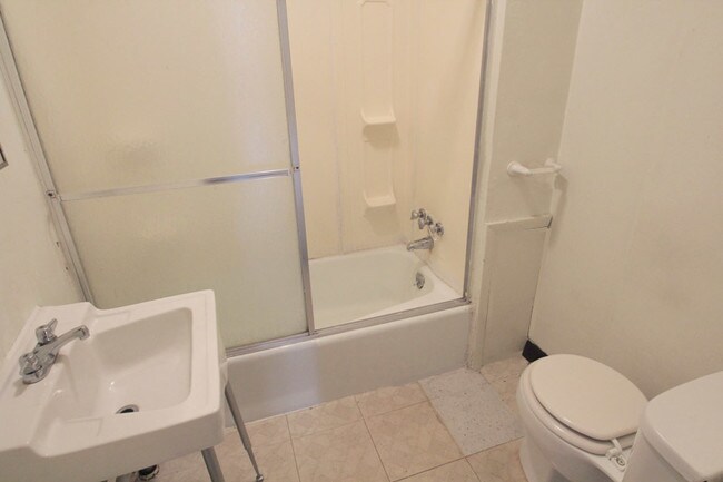 Photo - 317 Franklin Ave Unit 2