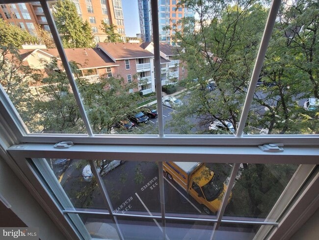 Photo - 1524 Lincoln Way Unit 305
