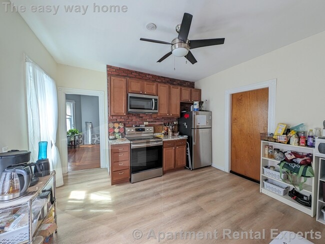 Photo - 35 Pearson Rd Unit #1