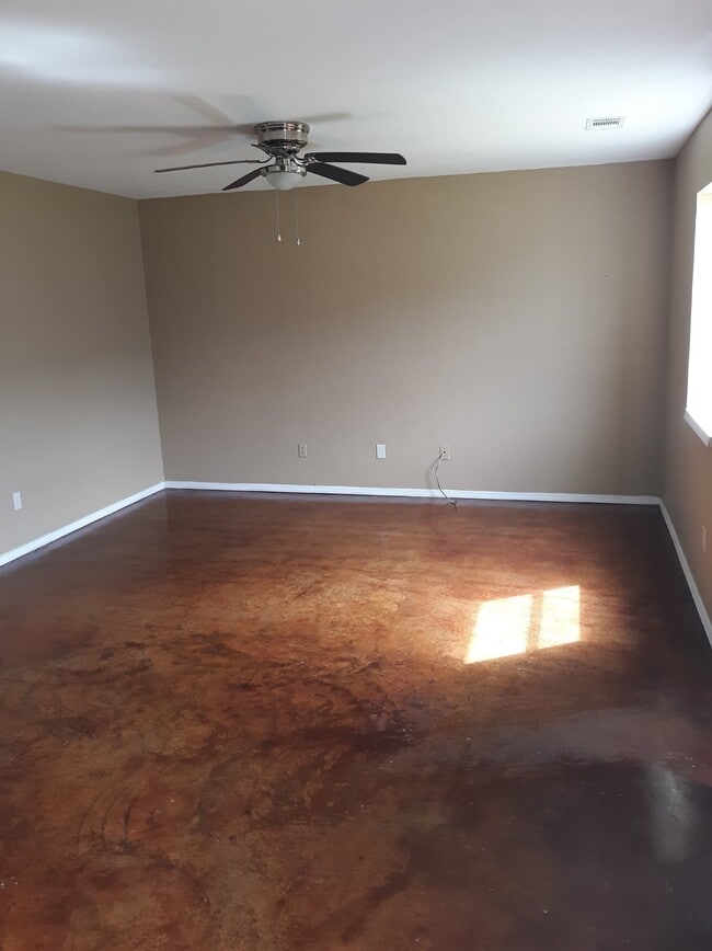 Photo - "Charming 2 Bedroom Apartment in Bono, AR with Spacious Layout and Convenient Location!" Unit Apt C