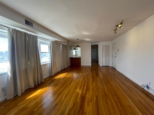 Photo - 310 Palisade Ave Unit 12