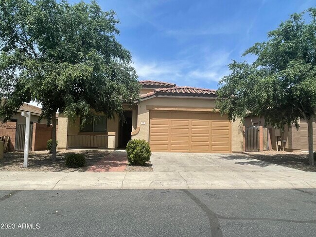 Photo - 88 W Dragon Tree Ave