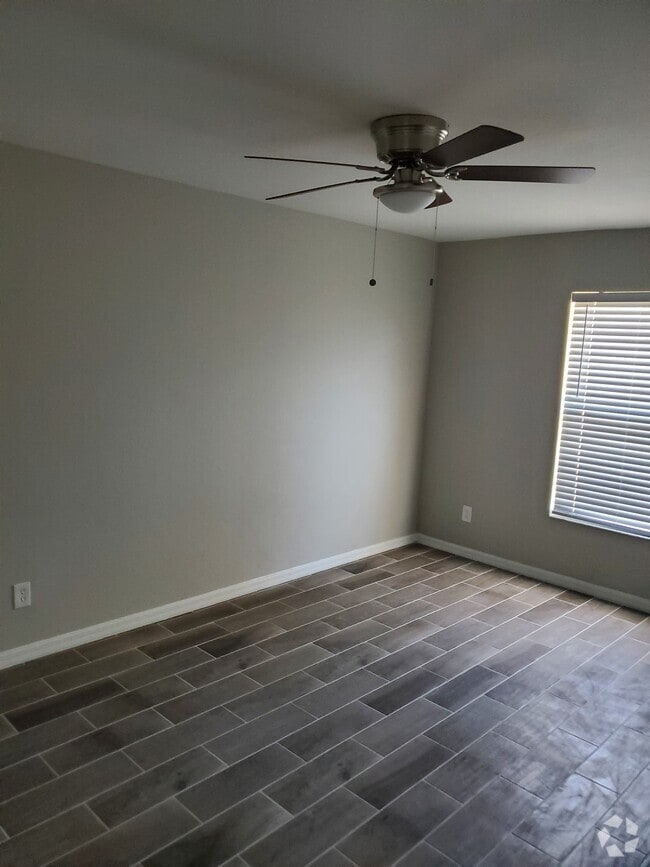 Building Photo - 3780 Kinney St Rental