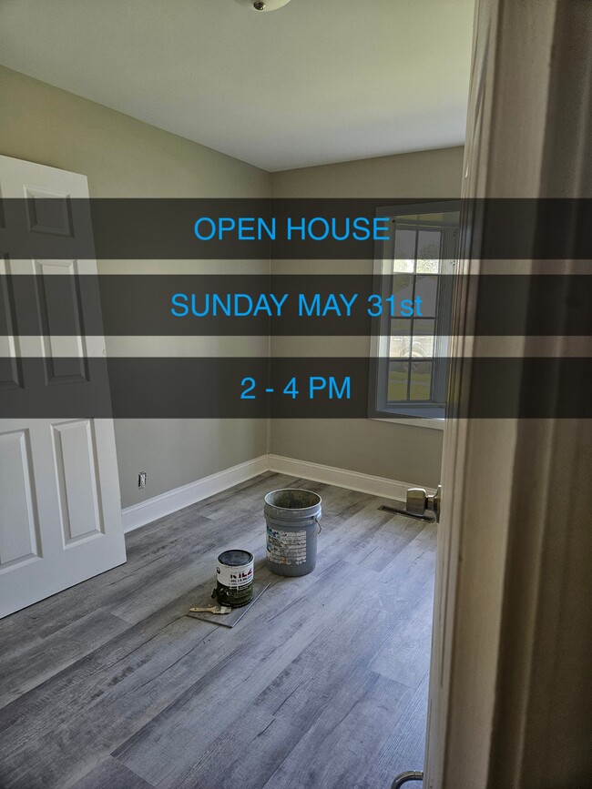 Photo - 1020 S Park Blvd