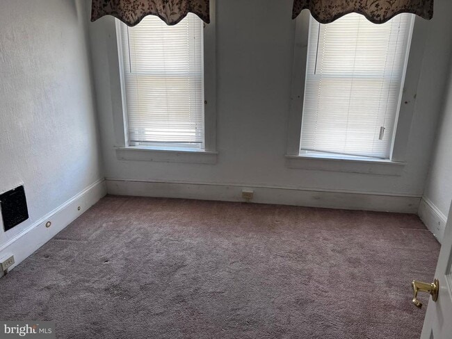 Photo - 400 Printz St