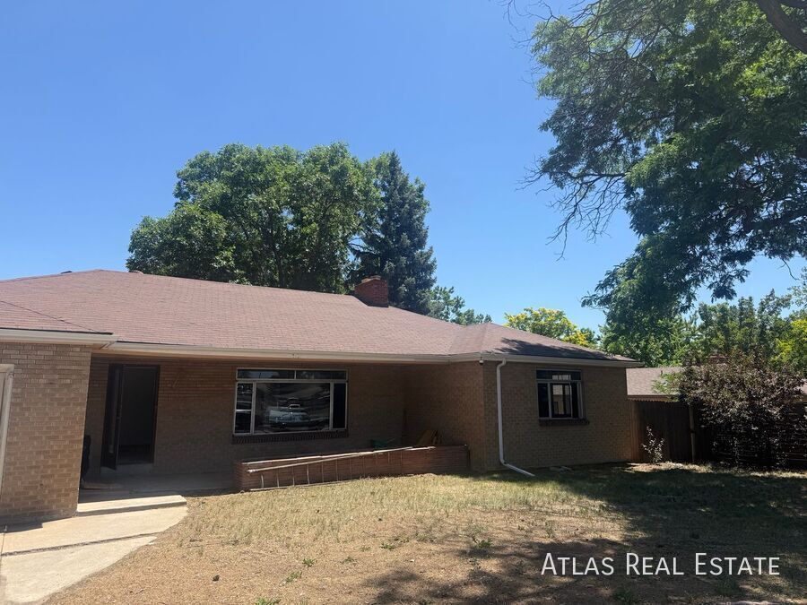 Photo - 2110 Vance St
