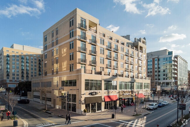 Photo - One National Harbor