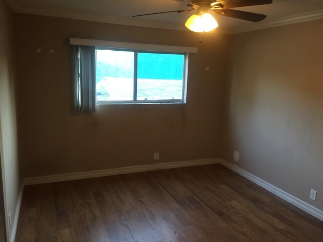 Photo - 826 N Hobart Blvd