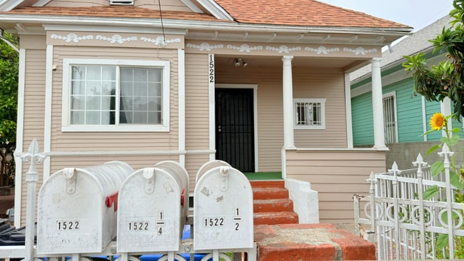 Building Photo - 1522 W 29th St Rental