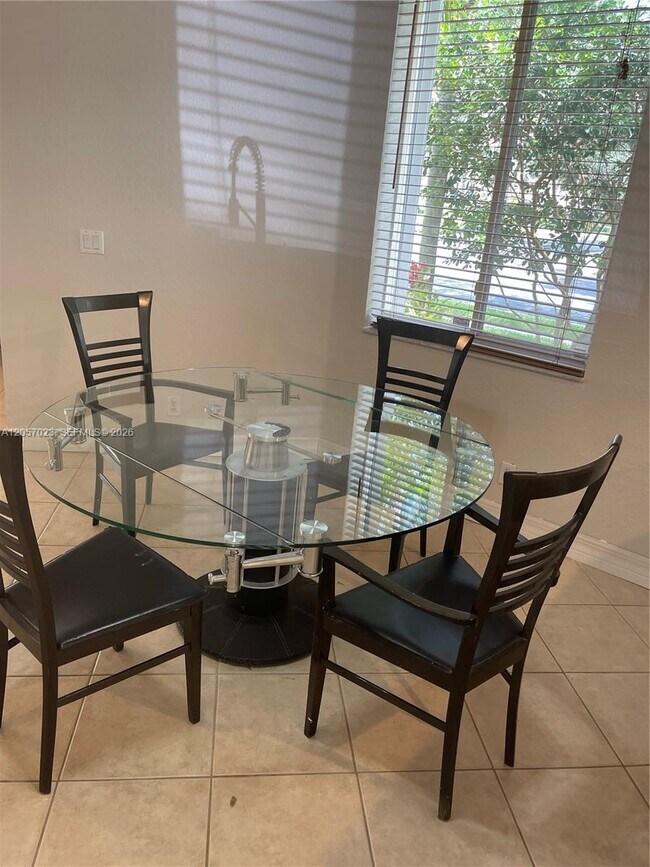 Photo - 2847 S Evergreen Cir