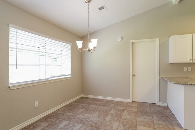 Photo - 20117 Dawn Mist Dr Casa