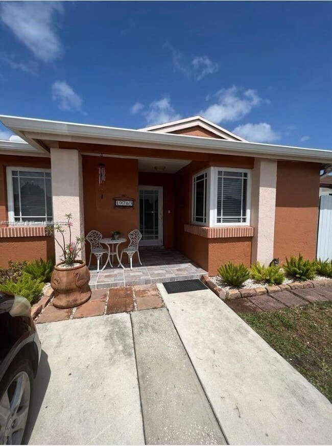 Photo - 19763 SW 124th Ave Casa