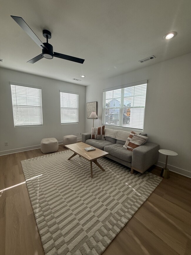 Photo - 1332 Van Buren Ave