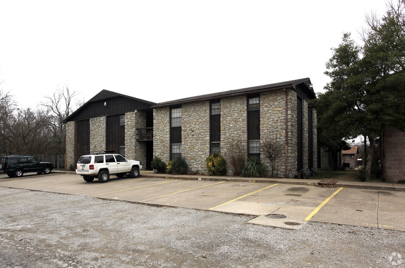 Wolf Creek Apartments - Wolf Creek Apartments