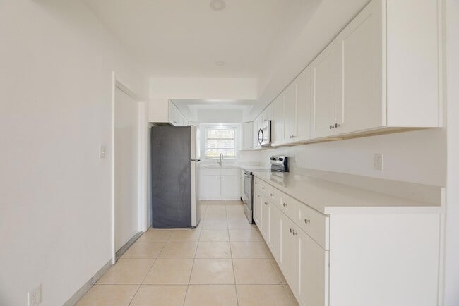 Photo - 1017 NW 30th Ct Unidad 1