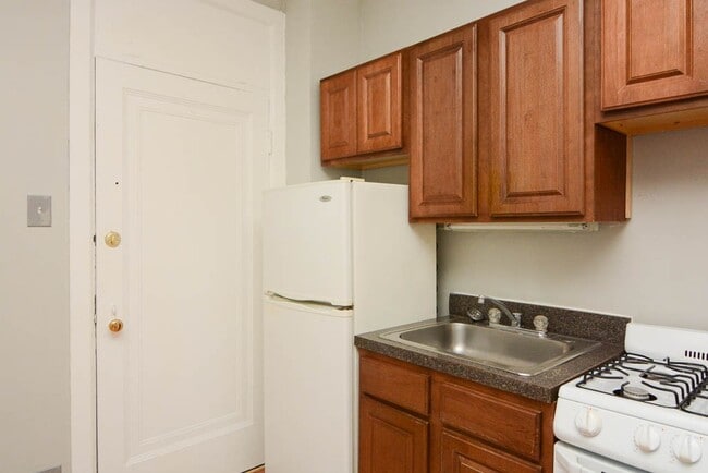Photo - 3836 N Fremont St Unit 905