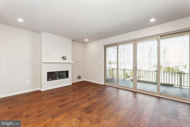 Photo - 1612 Field Sparrow Ter NE