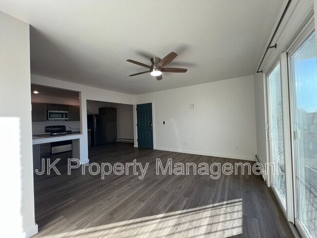 Photo - 3440 11th Ave S Unidad #06