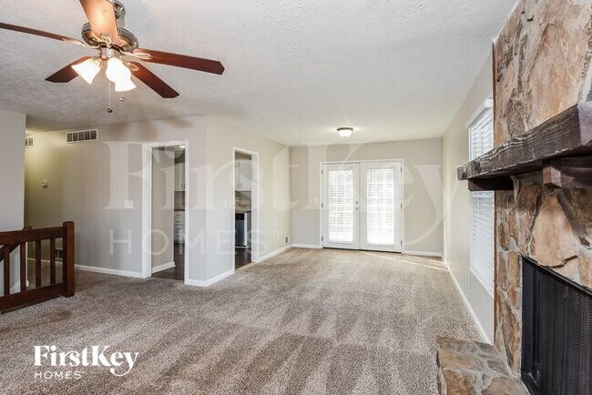 Photo - 2750 Bankstone Dr SW